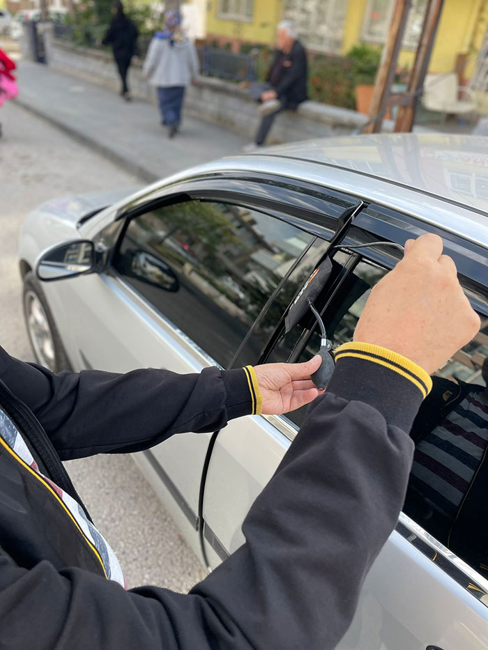 Yenişarbademli Oto Kilitçisi